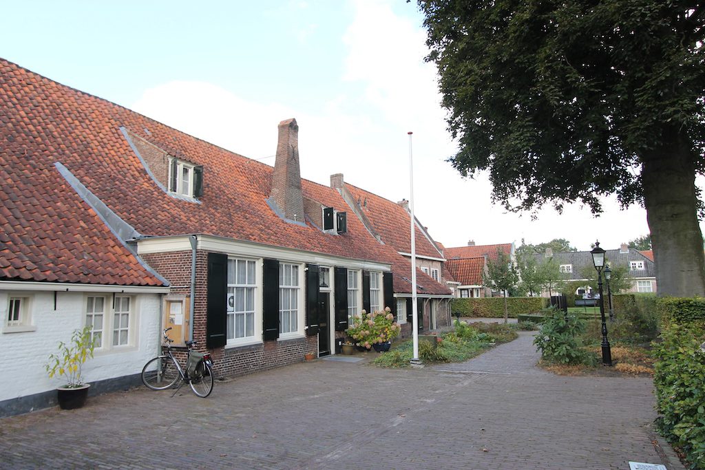 IMG-2016-10-0411-20-25 AM