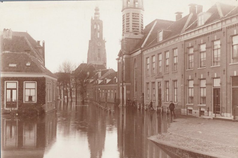 Jan Willem Wentzel overstroming -1916 copyright vrij